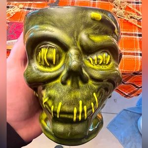 Disneyland Trader Sam's Enchanted Tiki Bar Zombie Tiki Mug Green 1st Edition